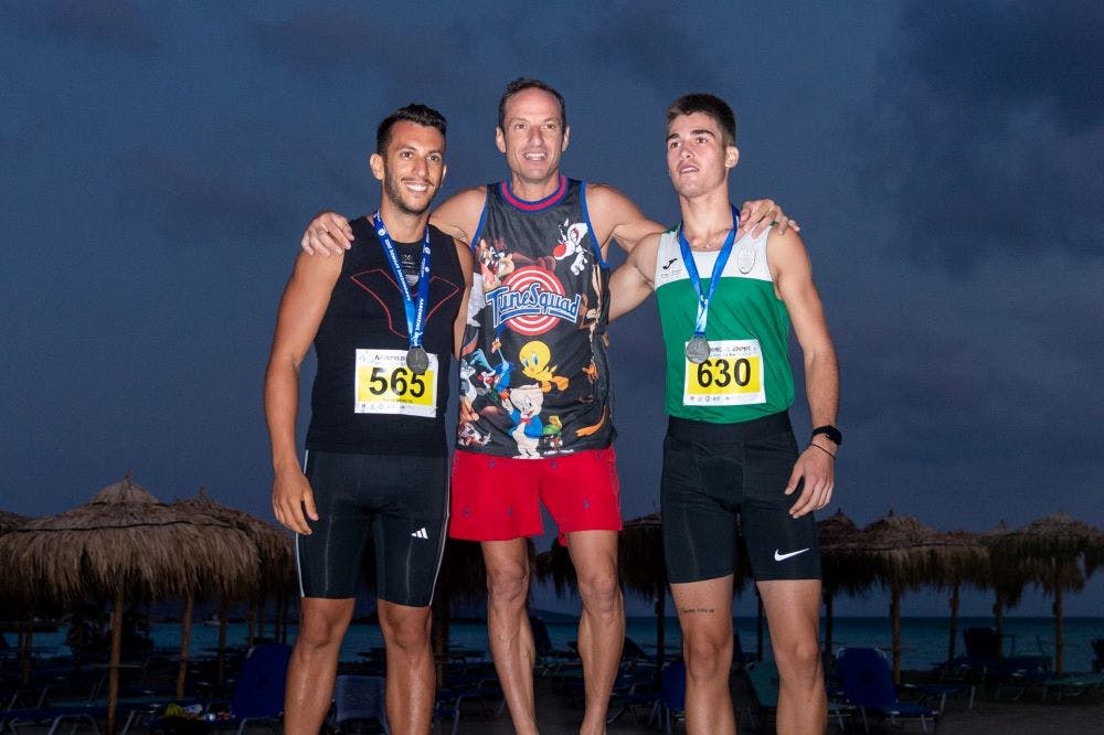 Λαφονήσιος Δρόμος 2022: Νικητές Ζαγκανάς και Κωστάκης runbeat.gr